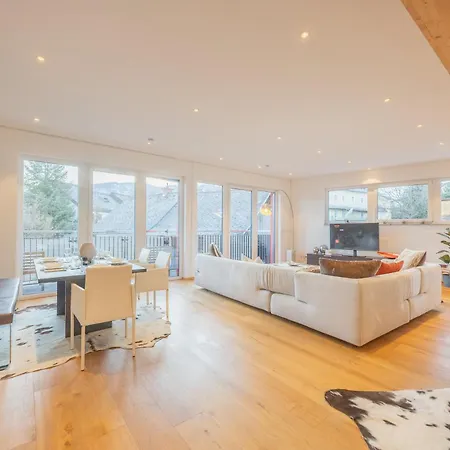 Luxury Penthouse 公寓 *